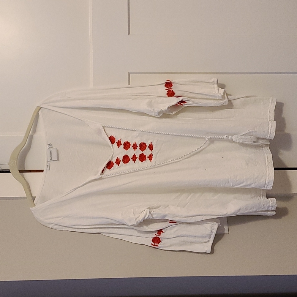 White V-Neck Tunic with Red Design - Size XXL